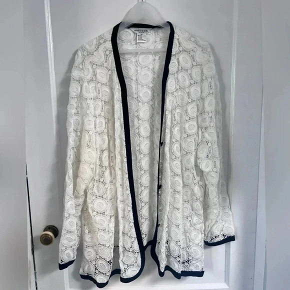 Misook Exclusively White Crochet Lace Long Sleeve Jewel Button Sweater 3X - Picture 3 of 3